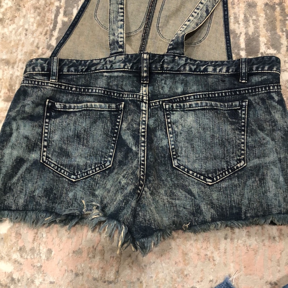 Volcom Short Overalls - Picture 4 of 5